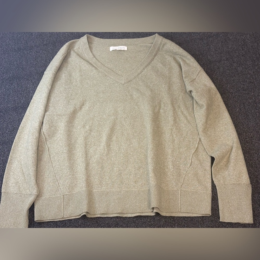 Women’s Lucky Brand V neck sweater